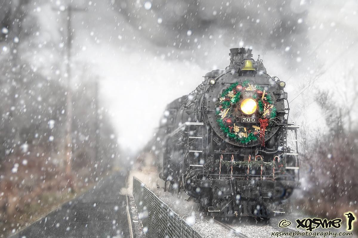 oakspark holiday express train