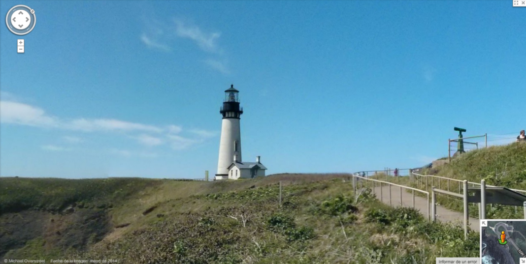 Yaquina Head Lighthouse near Newport, Oregon