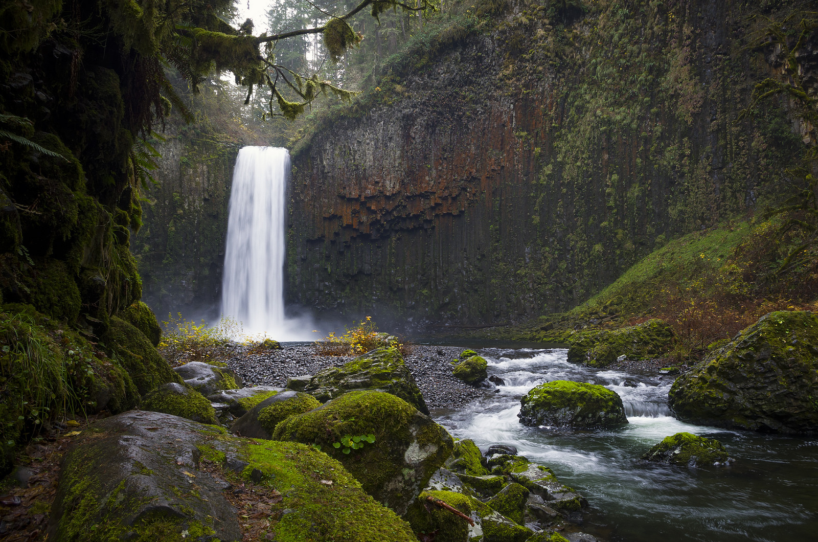 Can You Actually Sell An Iconic Waterfall? Oregon Is About to Find Out
