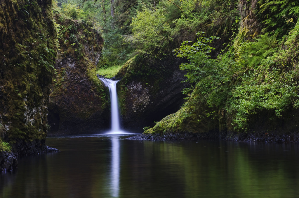 punchbowl falls