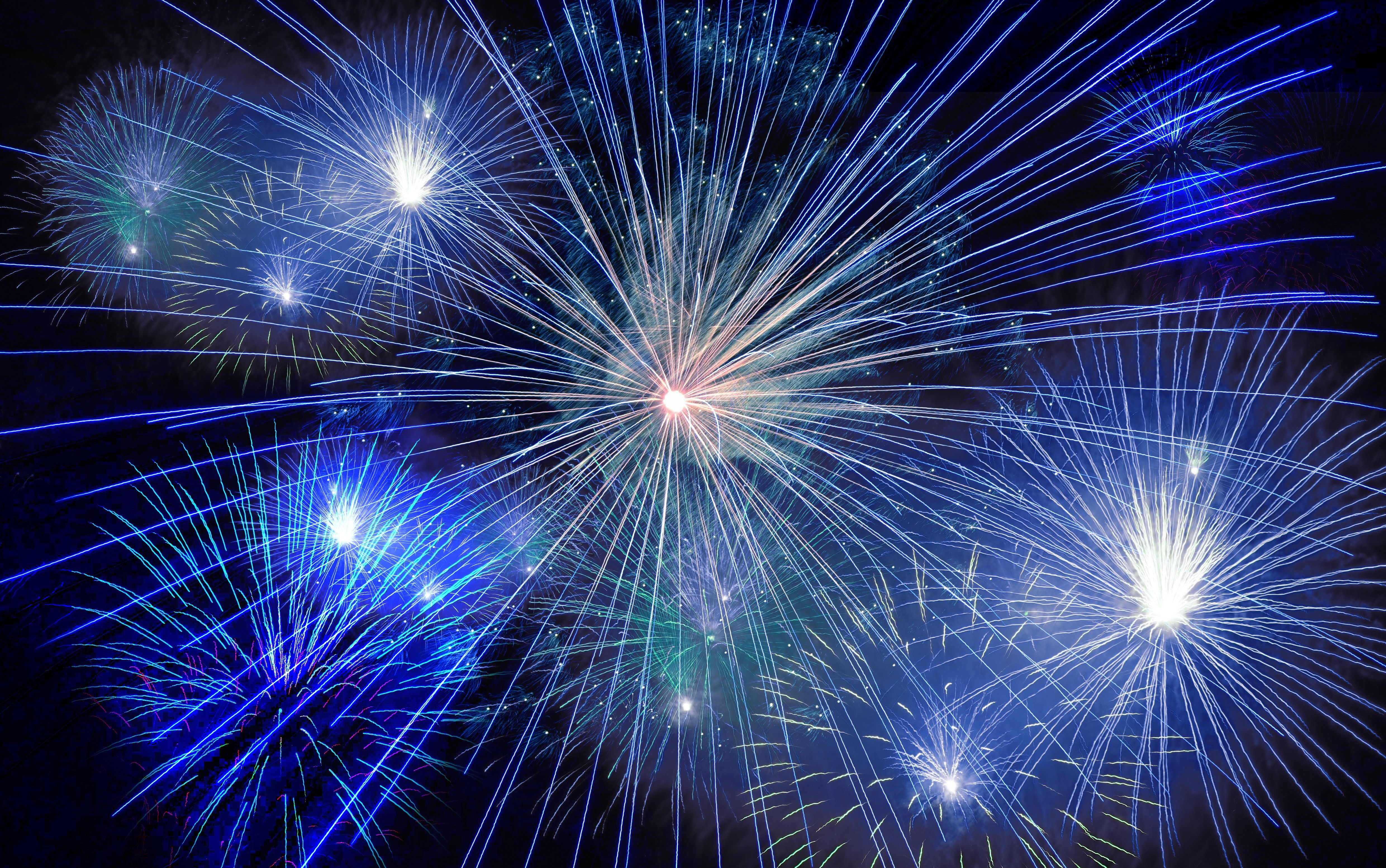 2015-2016-fireworks-40663