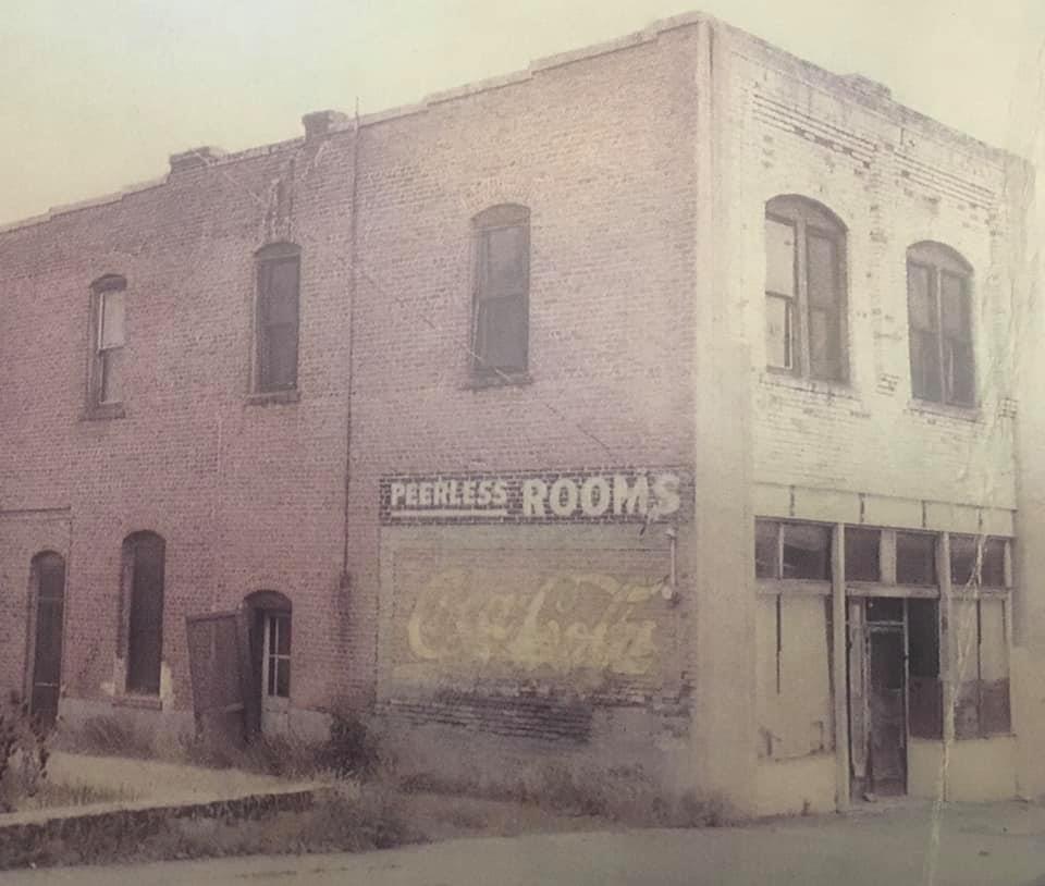 The Peerless Hotel