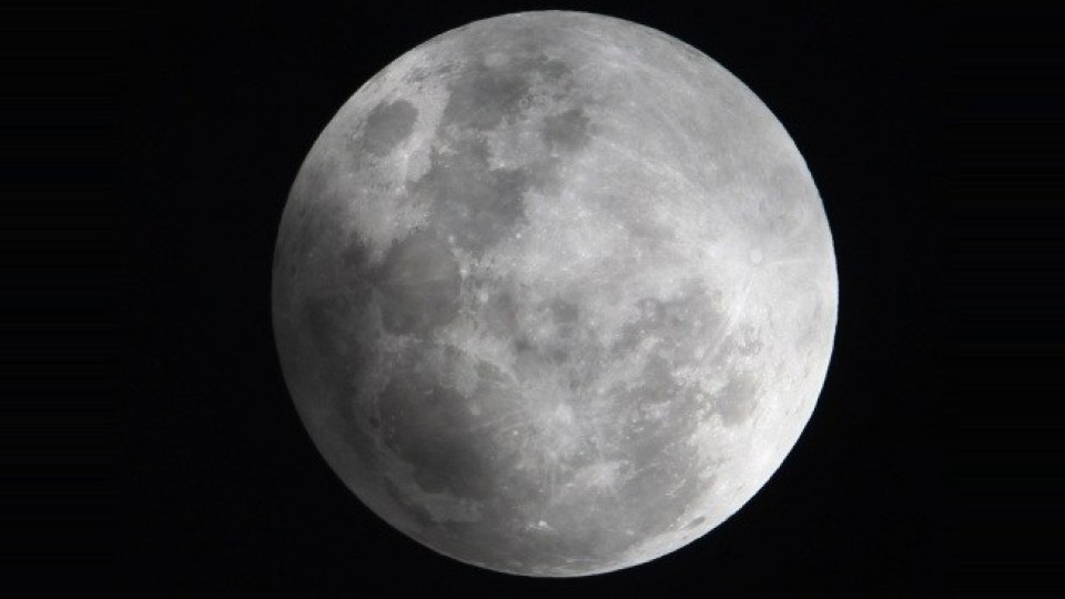 There’s a Full Moon Occurring 12/12 at Exactly 12:12 am