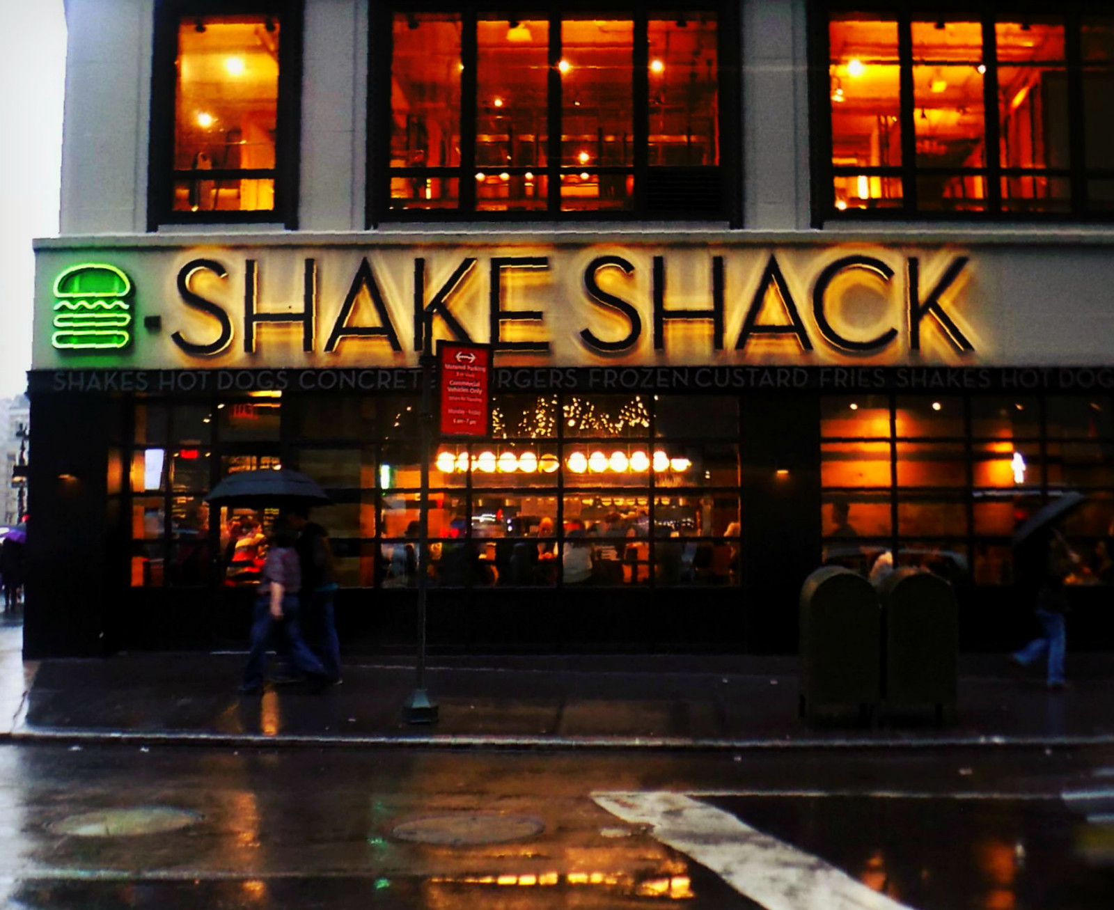 Shake Shack by Robert S via Flickr CC2 Shake Shack Coming To Oregon