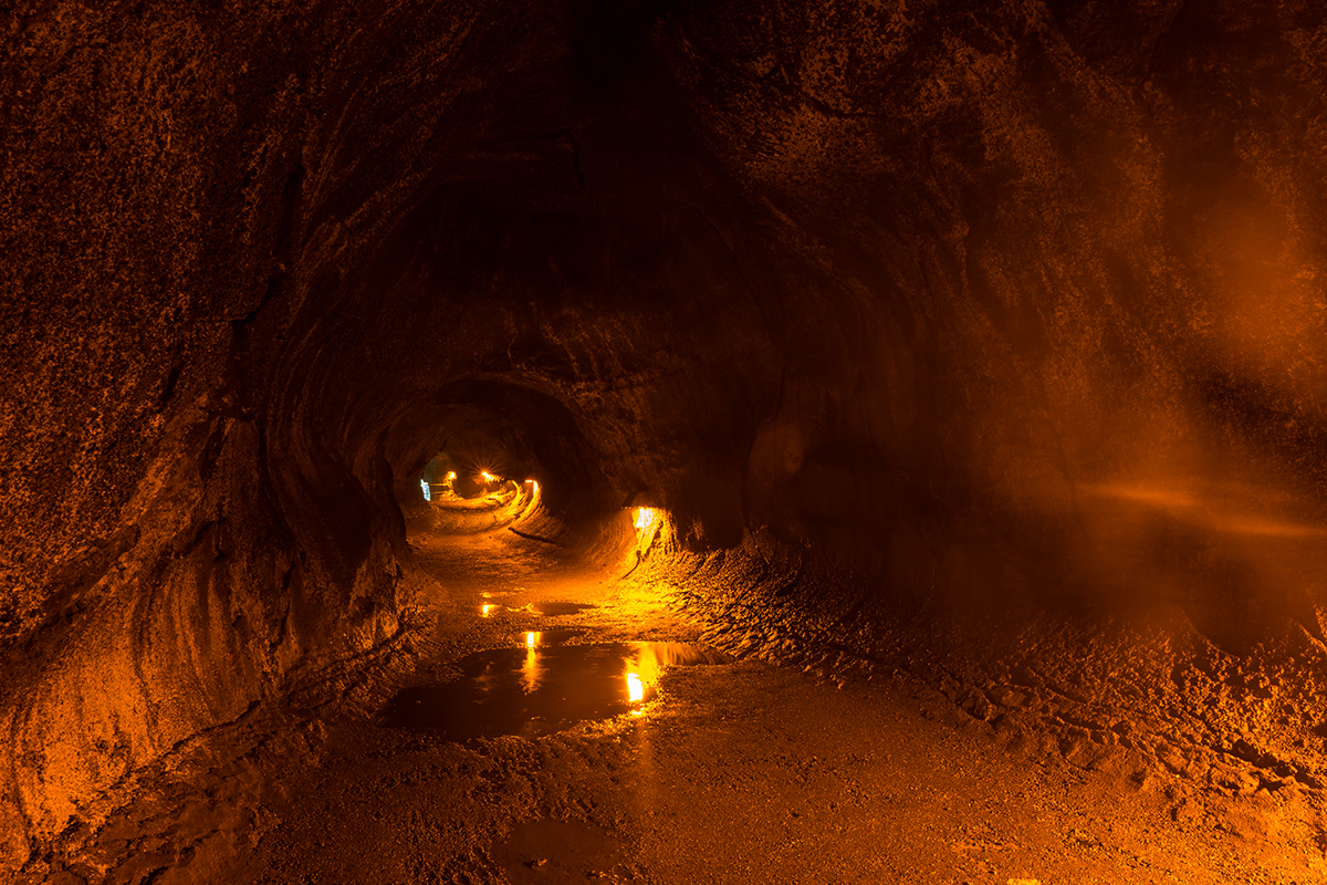 lava-tube-3KEUJCN