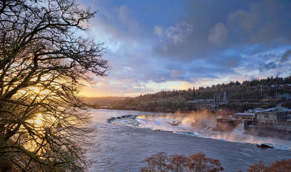 Willamette Falls in Oregon City at sunset