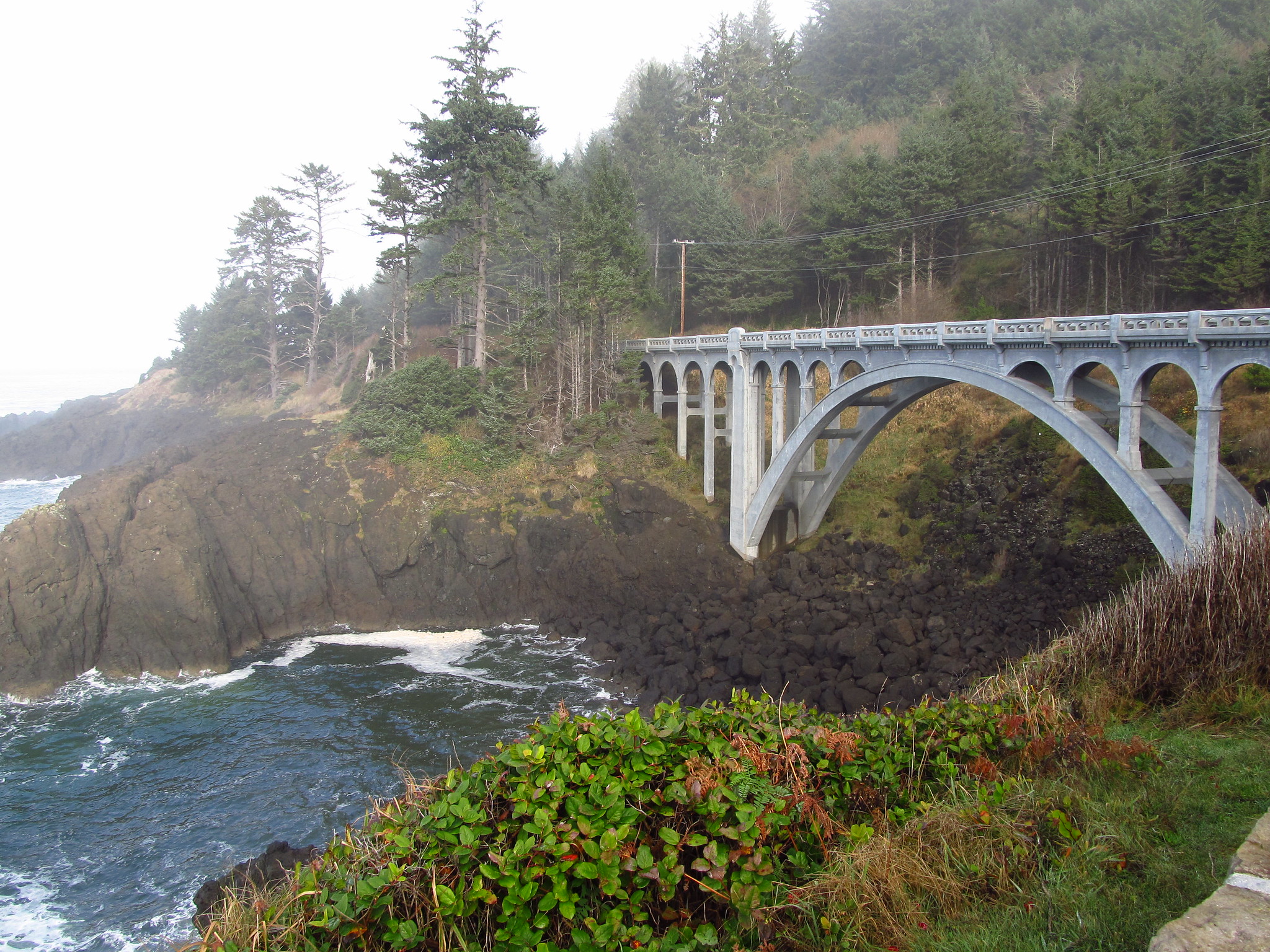 Ben Jones Bridge Viewpoint By Jasperdo via Flickr CC2. Rocky Creek Bridge
