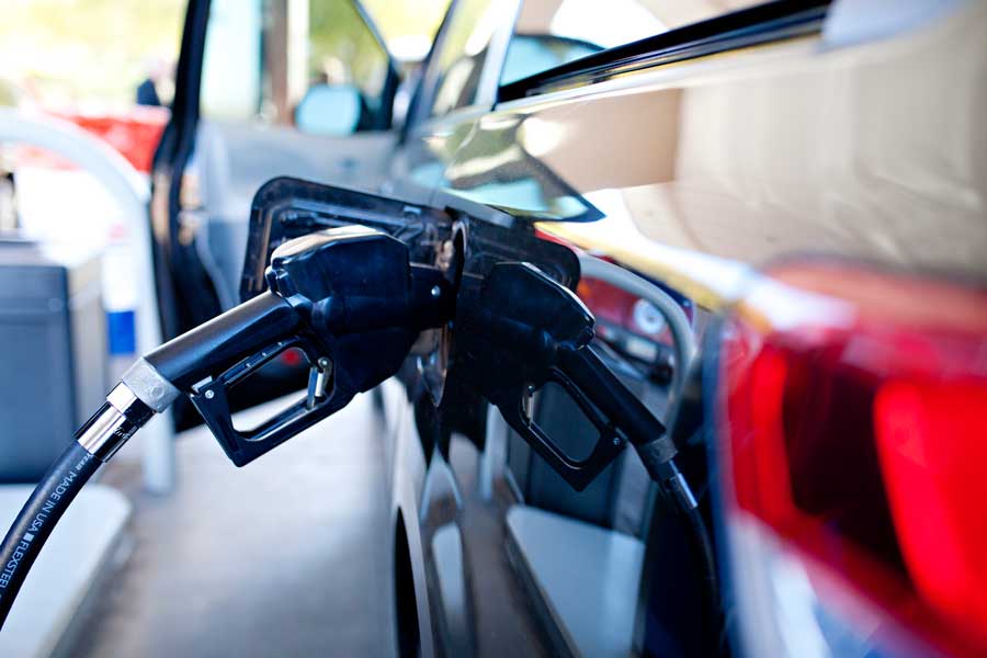 pumping-gas gas prices oregon