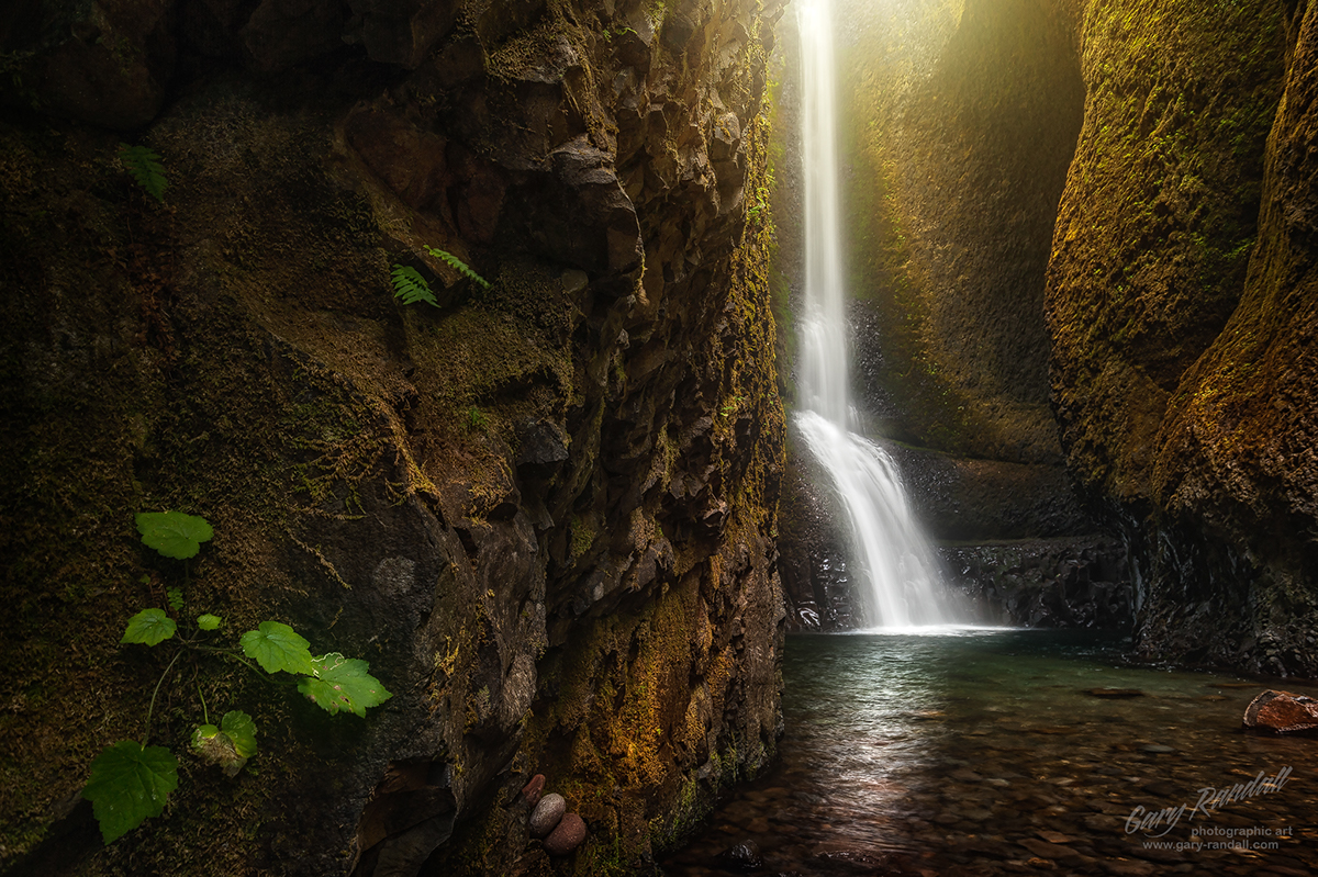 Plans for Oneonta Gorge Reopening in Motion, No Date in Sight