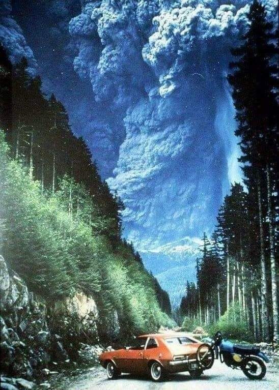 mt st helens eruption