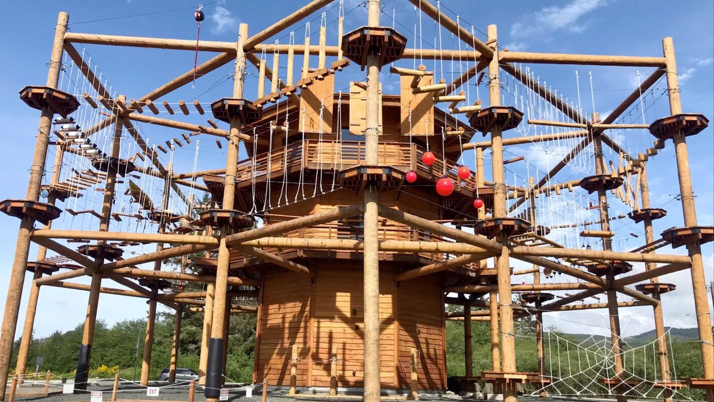 This Oregon Coast Aerial Challenge Course Features a 40-foot Freefall