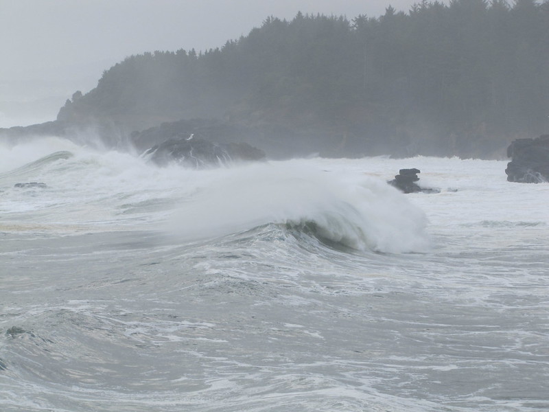 High Surf Warning on the Oregon Coast. Photo by Our Oregon Coast LLC via Flickr CC2.