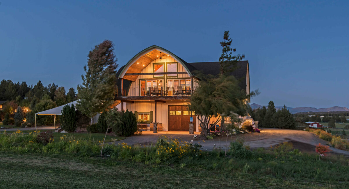 This Unassuming Winery In Central Oregon Will Leave You in Awe