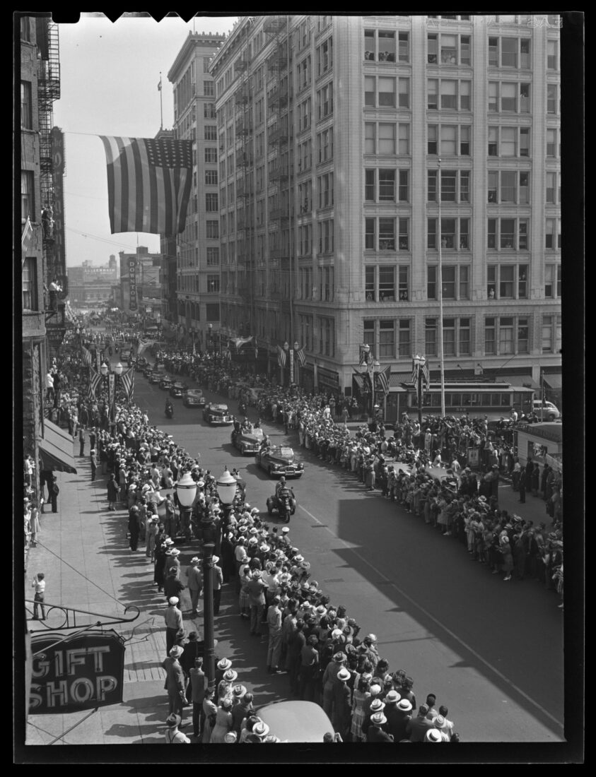 al monner oregon WWII photographs