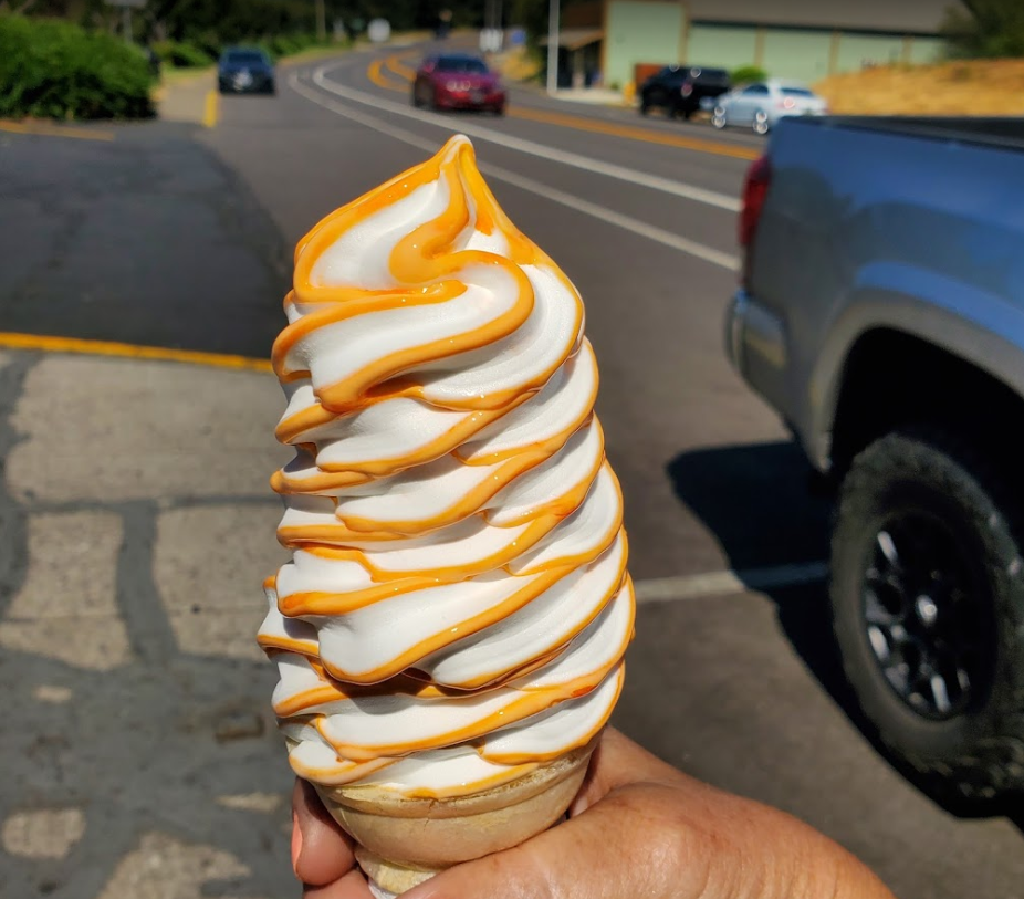 best mom & pop restaurants oregon, Eastwind Drive-In, Cascade Locks