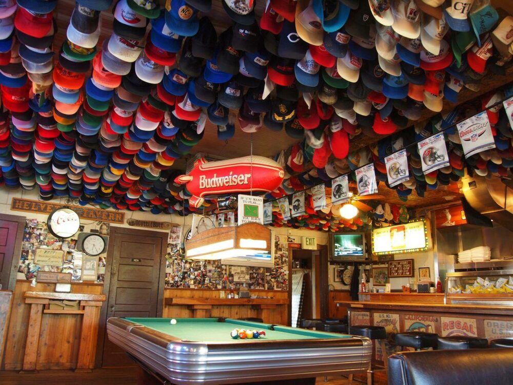 best mom & pop restaurants oregon, Helvetia Tavern, Helvetia