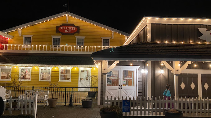 This Heavenly Bakery In Oregon Has Been A Local Favorite Since 1980