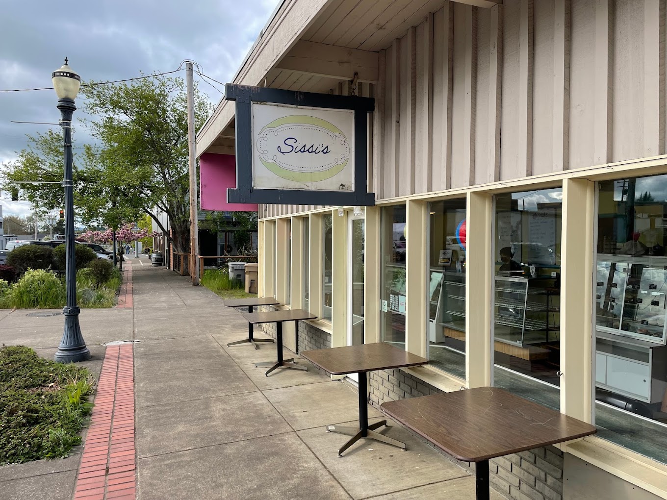 A Visit To This Small-Town Bakery In Oregon Will Be The Best Part Of Your Day