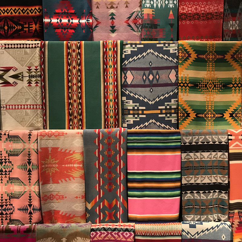 pendleton blanket patterns, woolen mills, oregon