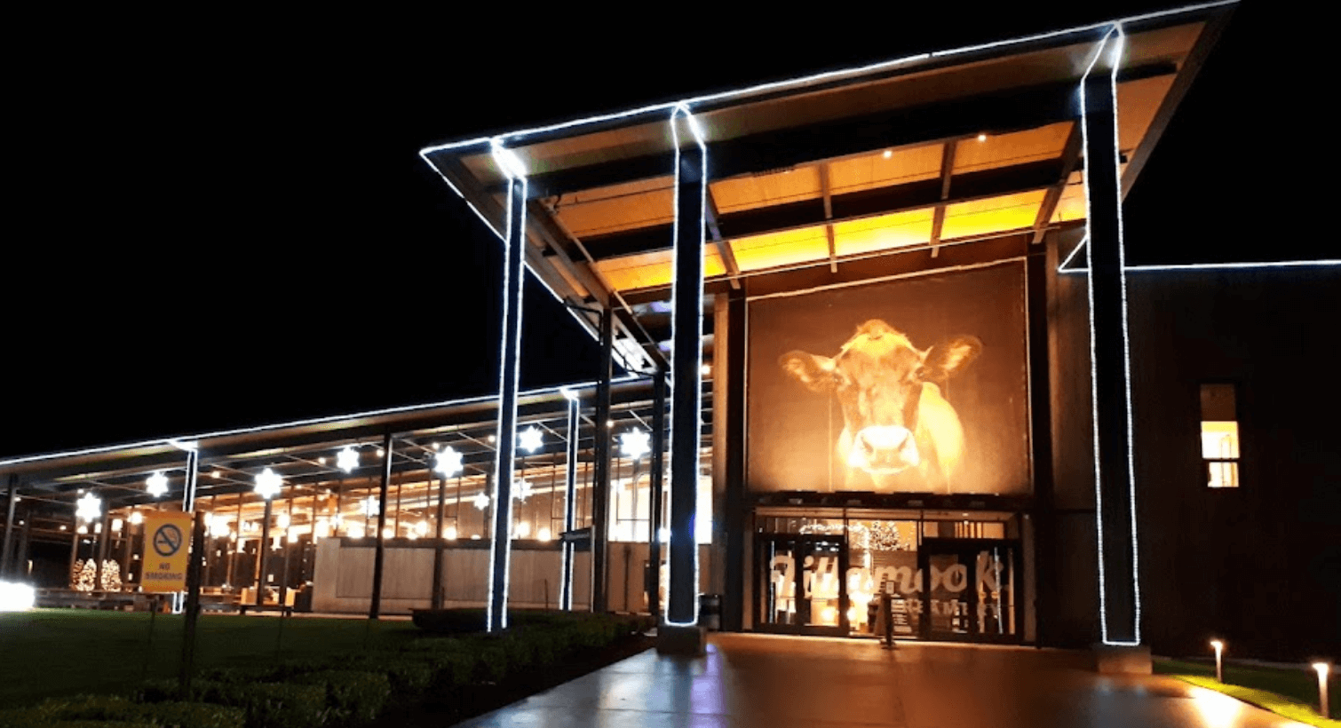 The Tillamook Cheese Factory: A Delicious Oregon Destination