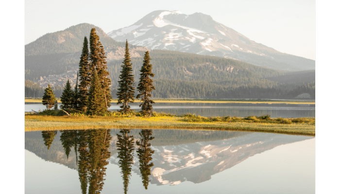 Oregon Mountain in the distance