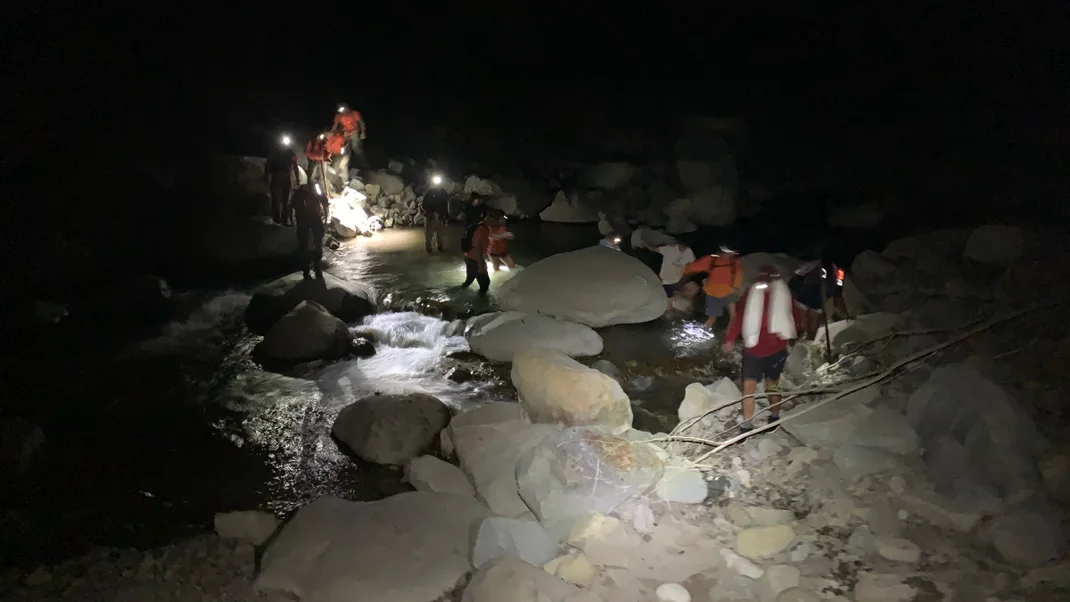 stream-crossing ventura county sherrifs office