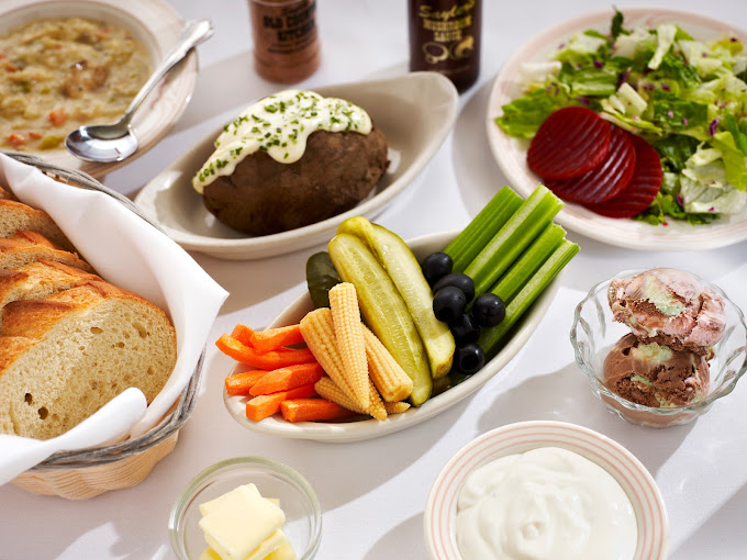 sayler's old country kitchen, the full meal, dinner