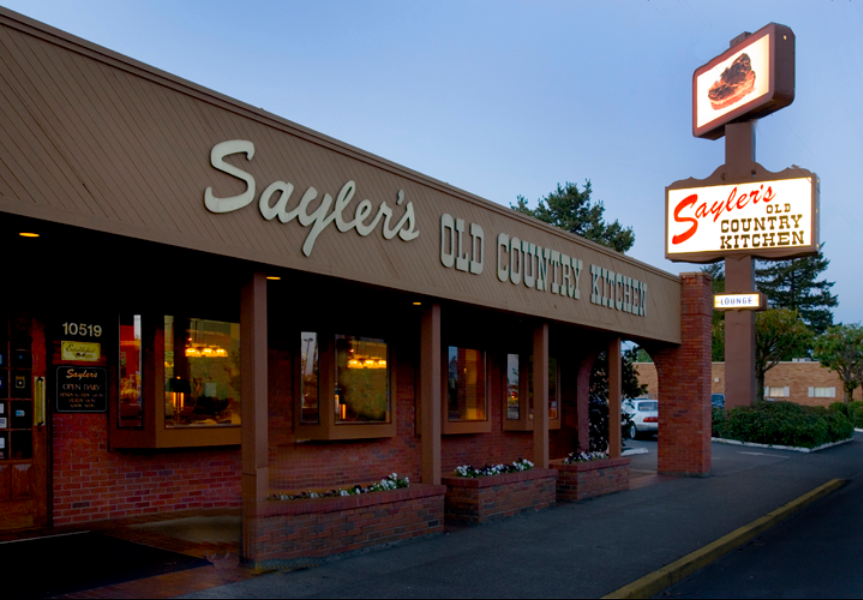 People Travel Across Oregon Just to Attempt the 72 Oz Steak at This Iconic Steakhouse
