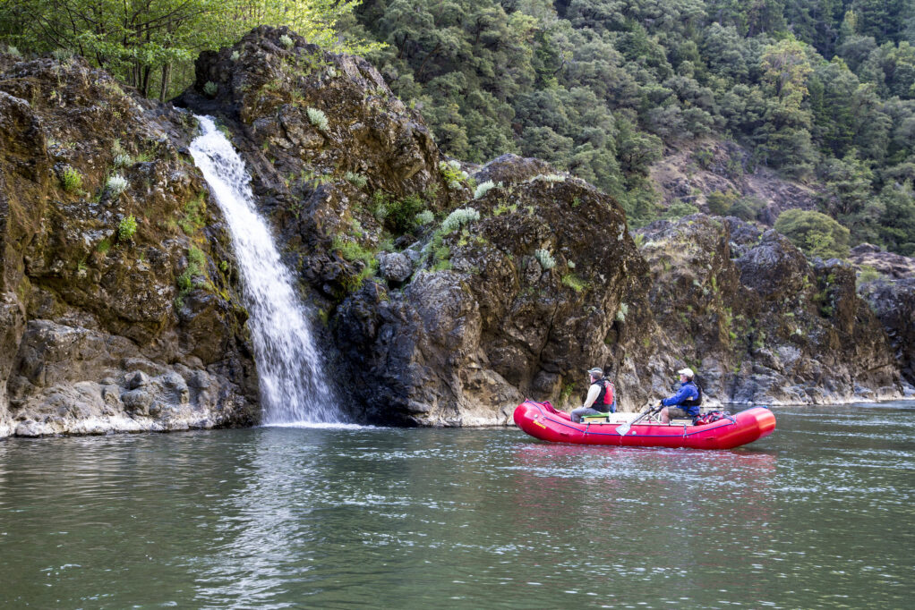 35821314484_45f2e2a023_k rogue river rafting trips, southern oregon, things to do, wild and scenic river, guide, tours