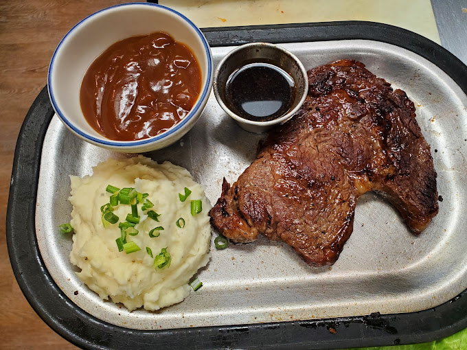 grubsteak resaturant inc