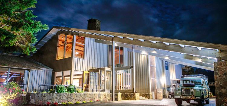 Santa’s Promises a Magical Weekend at The Marketplace at Salishan This Weekend