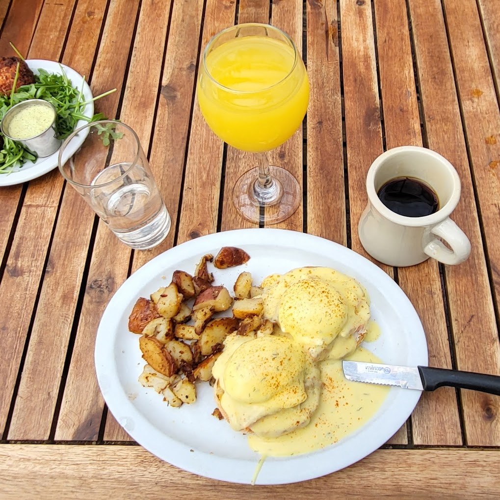 eggs bennie
