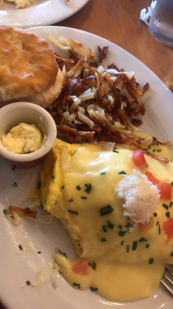 A delicious looking meal at Elmer's.