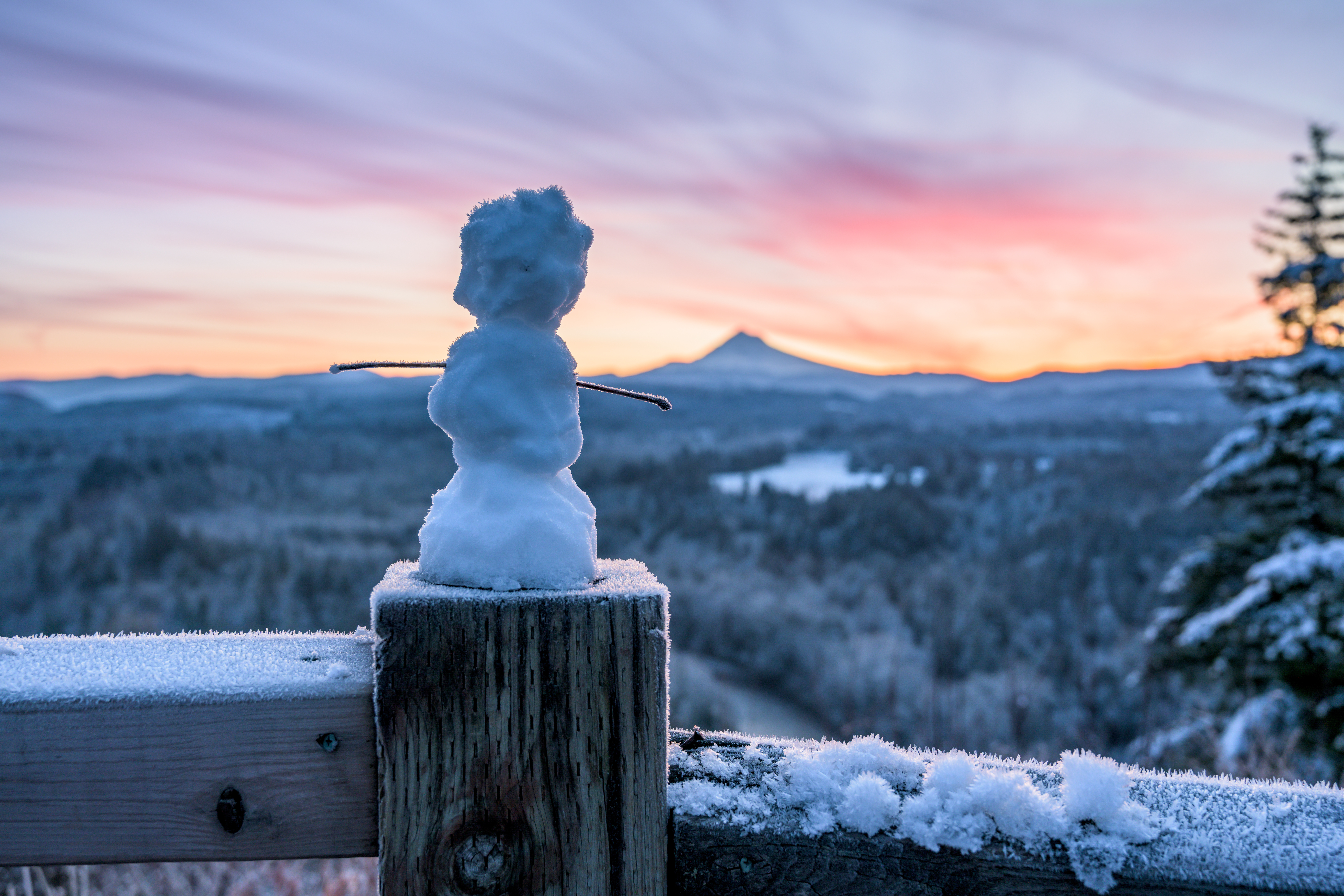 Oregon’s Cascades Bracing for Major Snow this Weekend