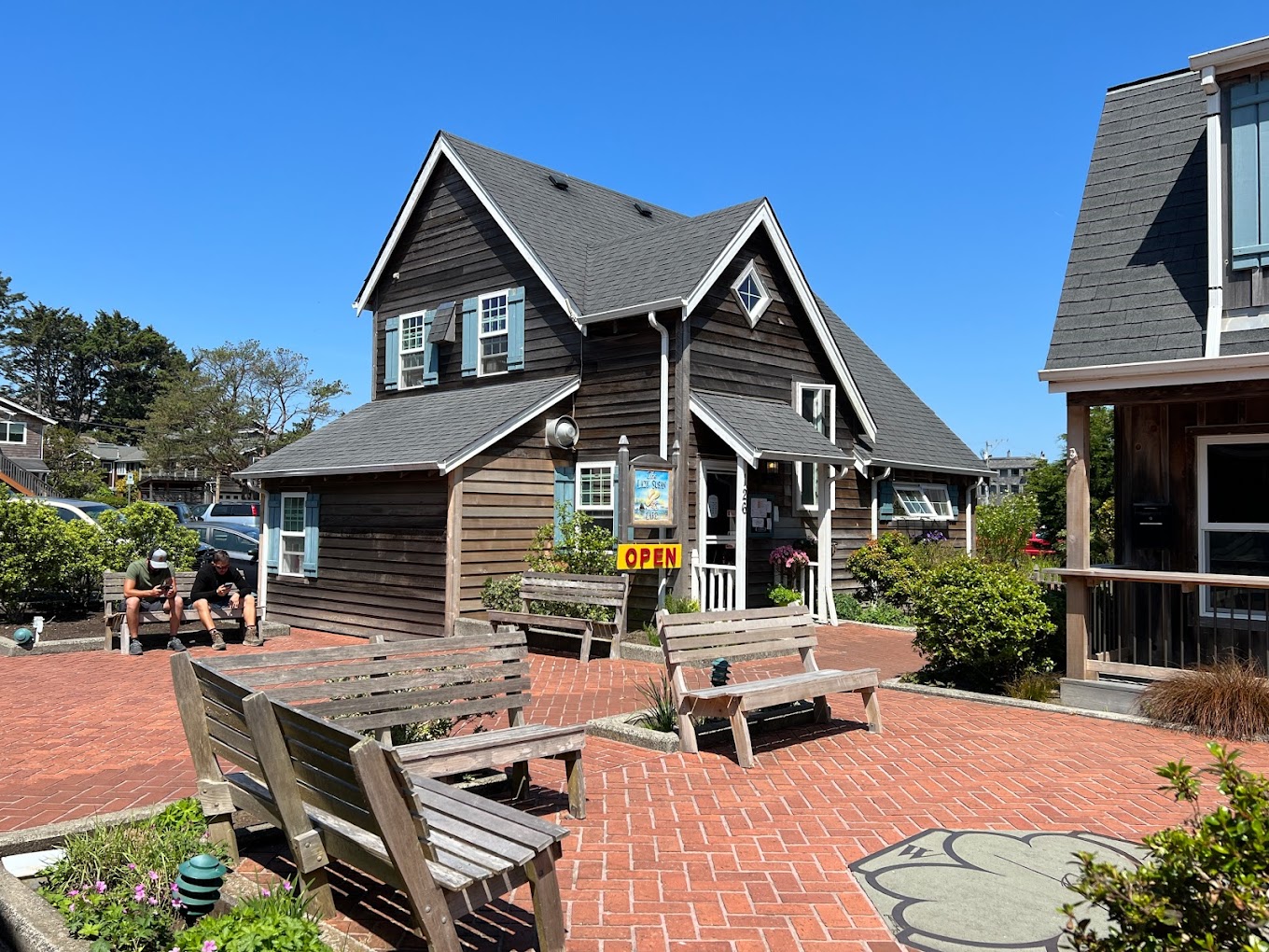 Featured, Brad Hutchinson Google Local Lazy Susan Cafe
