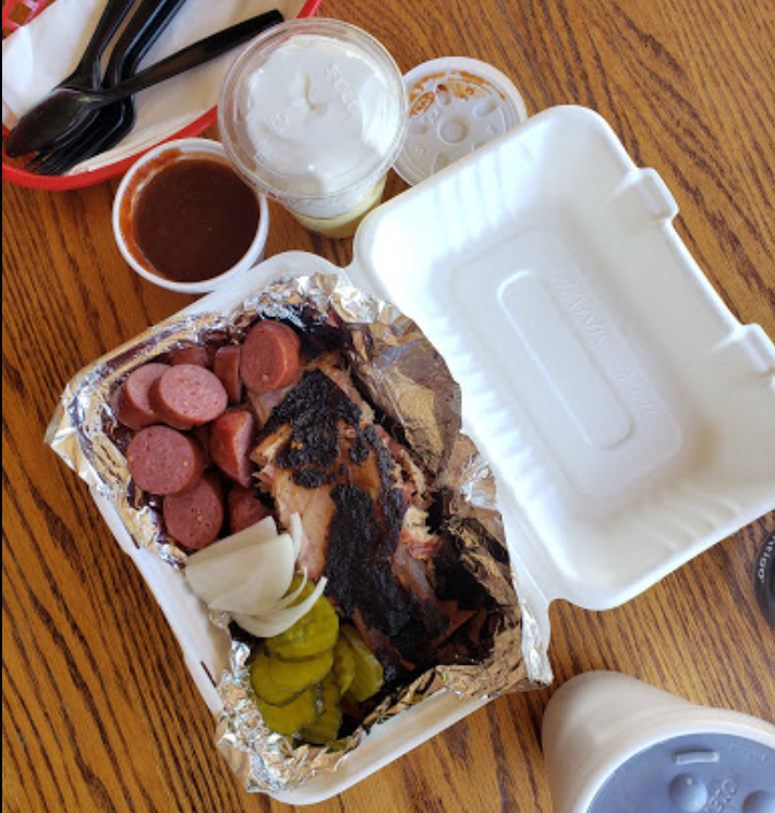 Goebel's Country Store, Shady Cove, Southern Oregon, Medford, Best Barbeque in Oregon, Real Texas BBQ, Off the beaten path, Rogue River, pulled pork, burnt ends, brisket, smoked chicken, family style, restaurants, places to eat