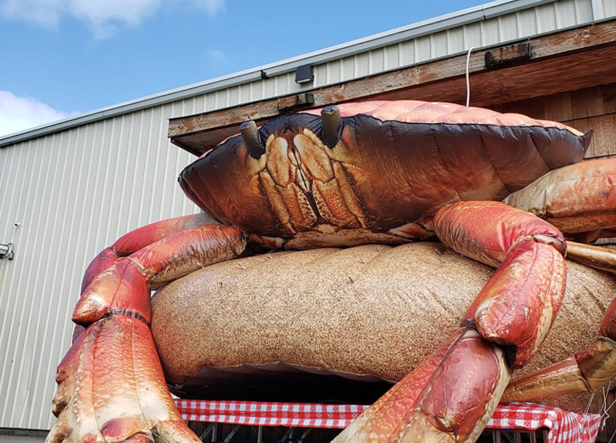 astor_crabfest1 astoria seafood and wine
