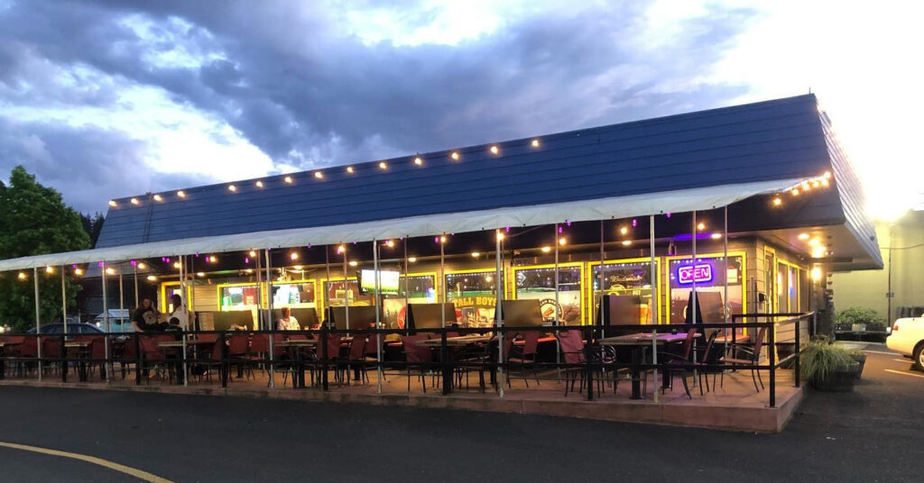 gryffs pub in eugene oregon