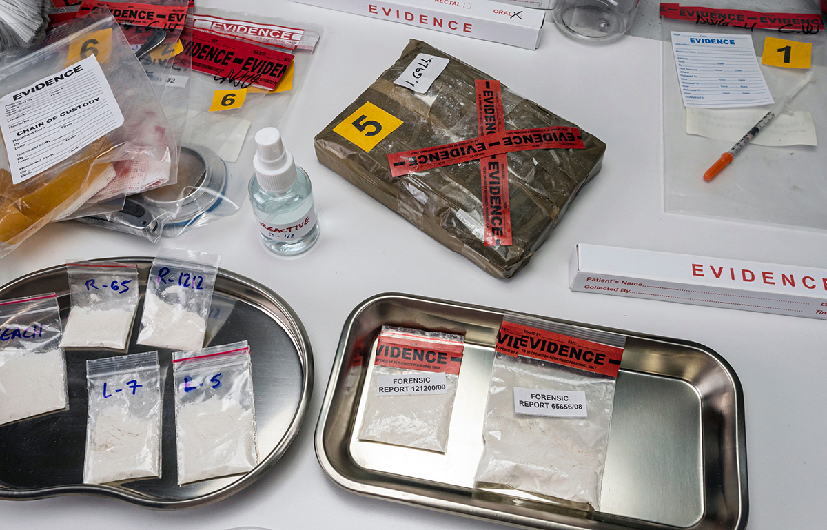 Police,Scientist,Examines,Seizures,Of,Adulterated,Fentanyl,In,Crime,Lab,