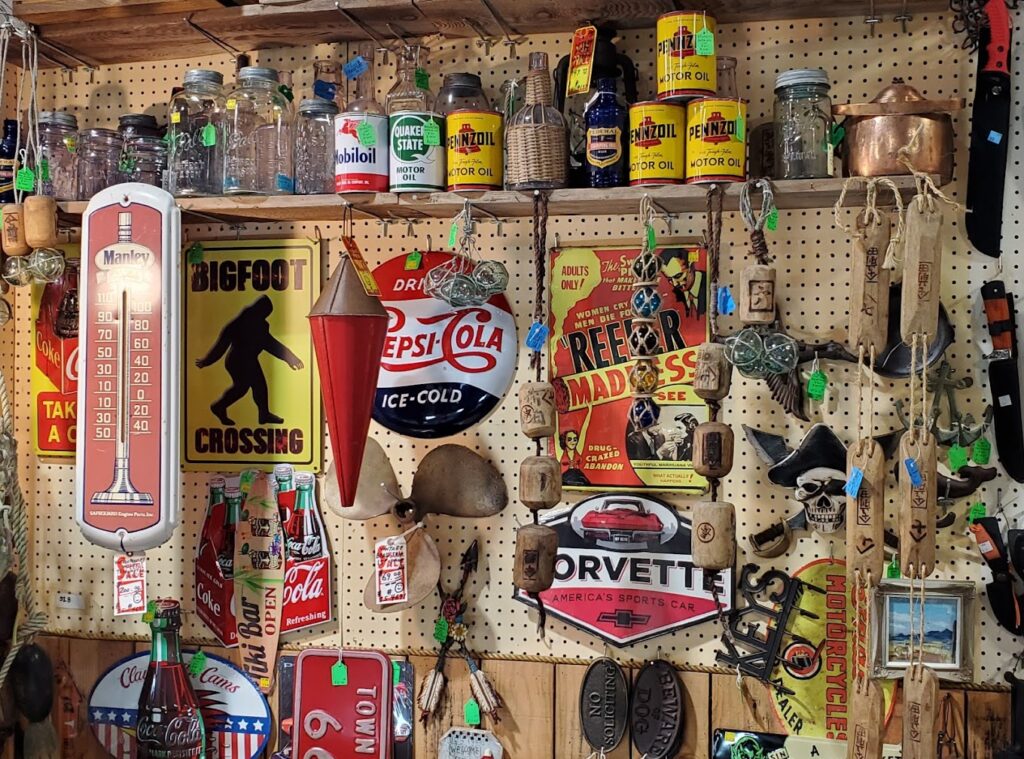 Knick knacks