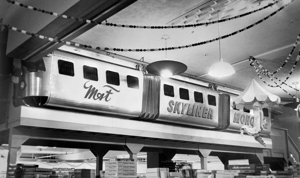monorail at Santaland