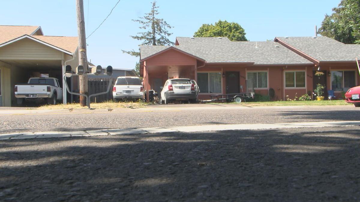 66bd5b521b1c8.image tiny duplex albany oregon