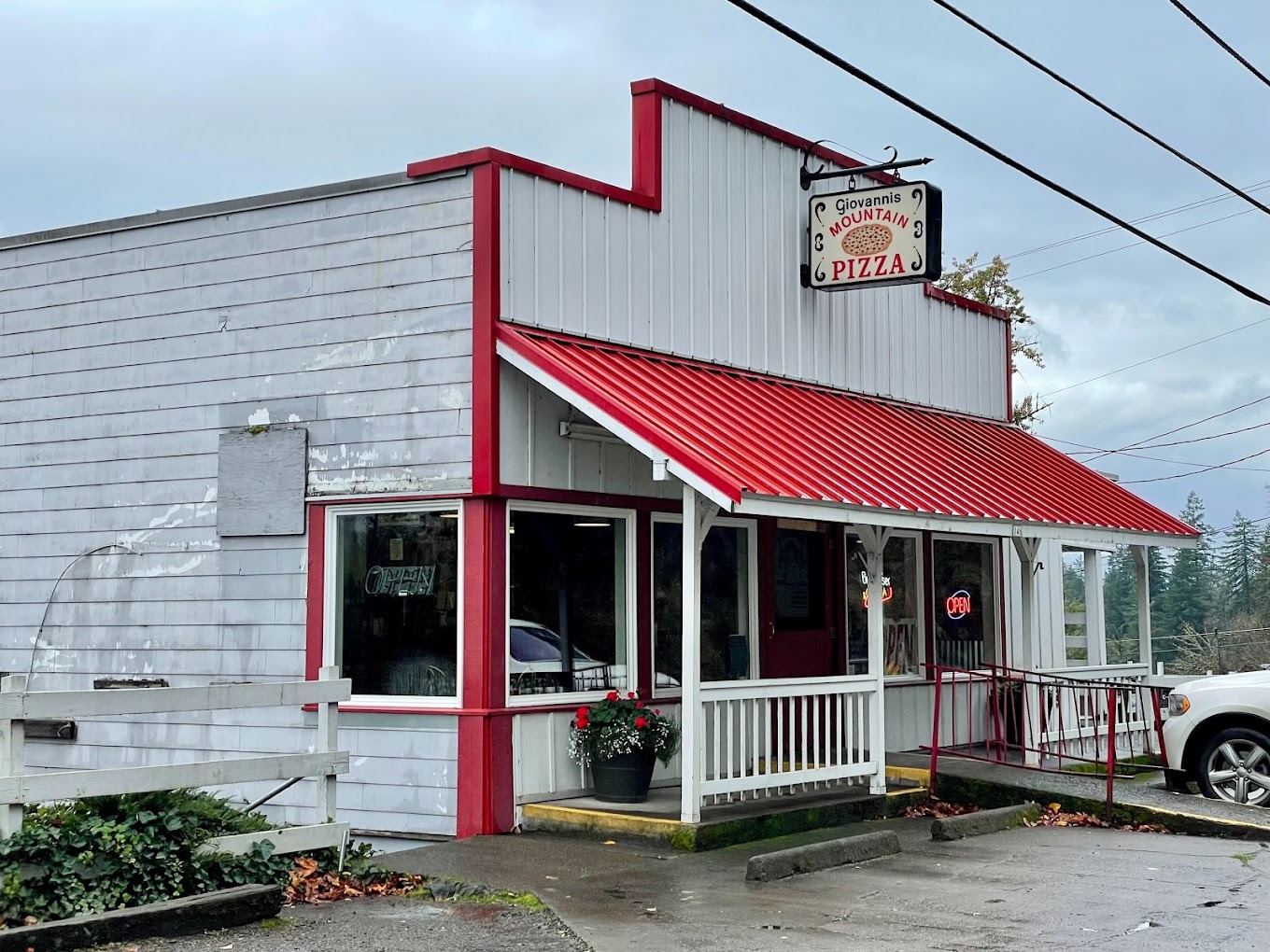 giovannis mountain pizza giovannis mountain pizza