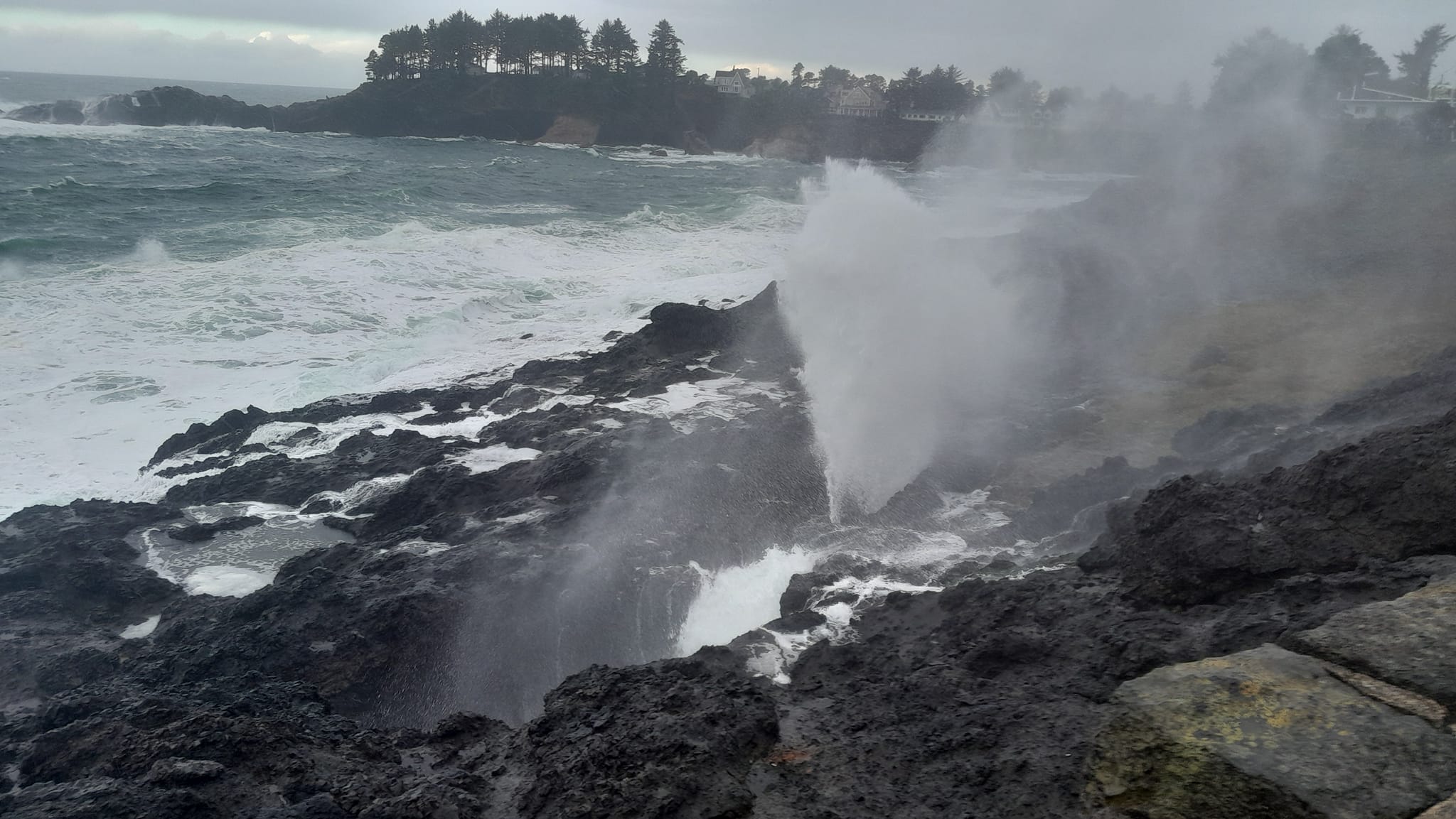 467395677_1988125618339379_6822556559506521980_n King Tides Depoe Bay
