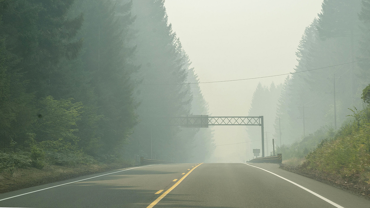 smoke oregon wildfire smoke in oregon