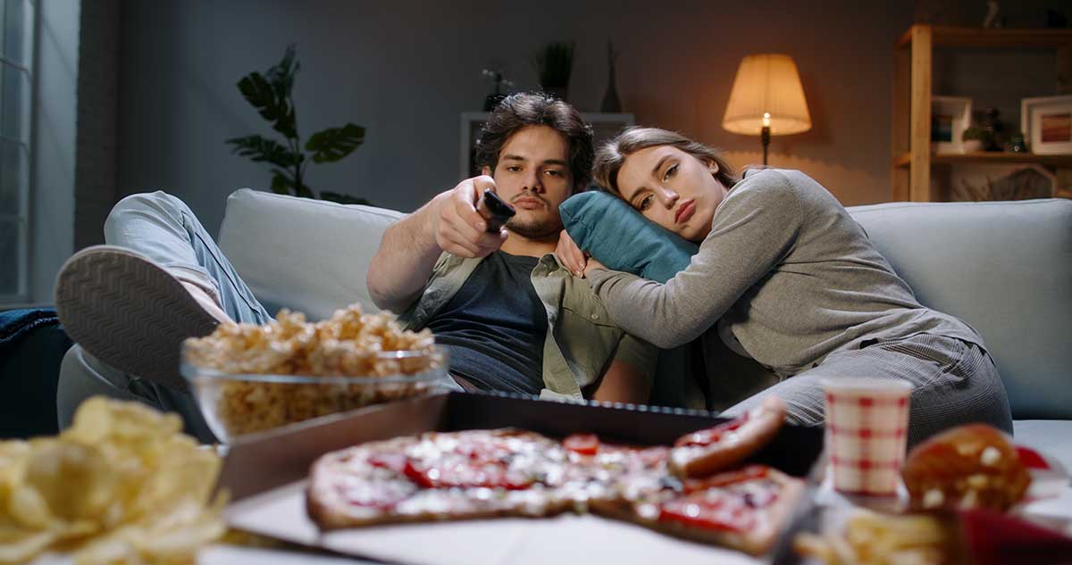bored_couple bored couple
