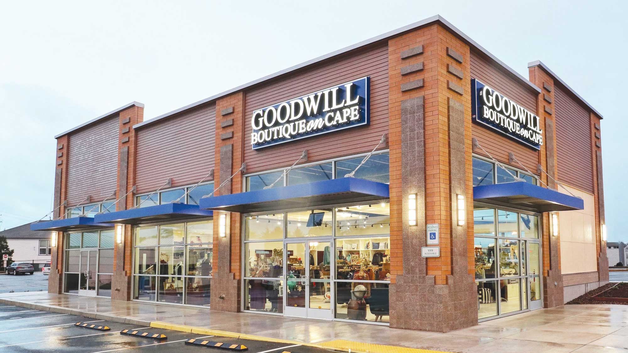 goodwill_b_oregon goodwill boutique