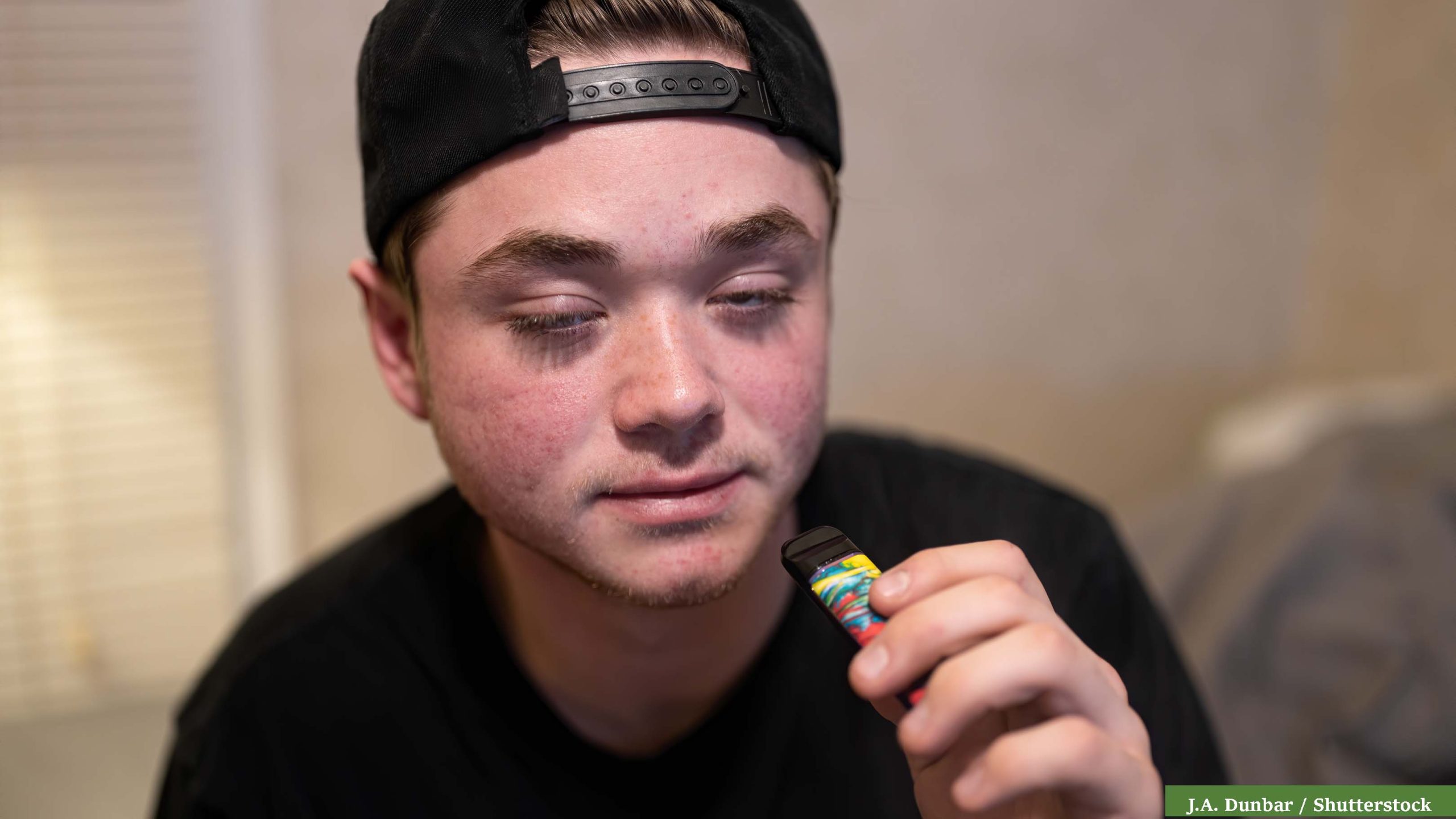 Man,Is,Feeling,The,Effects,Of,His,Cannabis,Oil,Vape