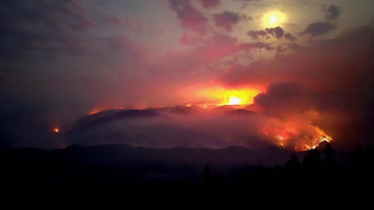 Emigrant_Fire_Oregon Emigrant Fire in Oregon