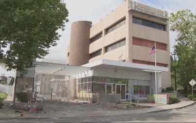 Portland Leaders Float Plan To Convert ICE Building Into Airbnb With ‘Luxury Detention Suites’